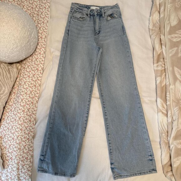 Women's Blue Jeans - Picture 2 of 4